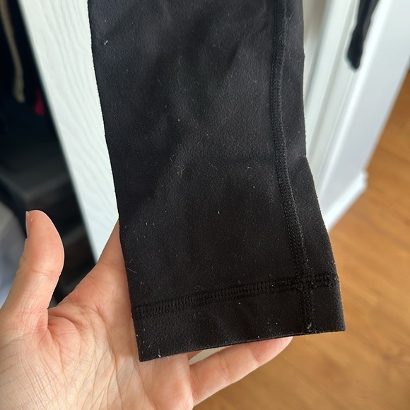 Lululemon Wunder leggings size 4 in black - Picture 2 of 3